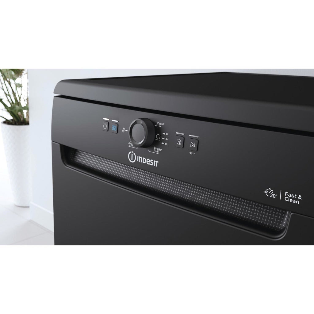 Indesit Fast&Clean Freestanding Dishwasher - Push&Go Black