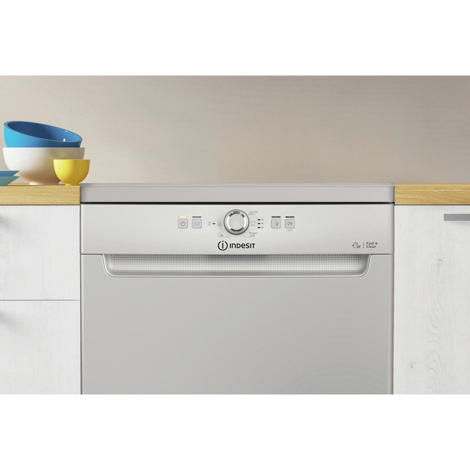 Indesit Fast&Clean Freestanding Dishwasher - Silver