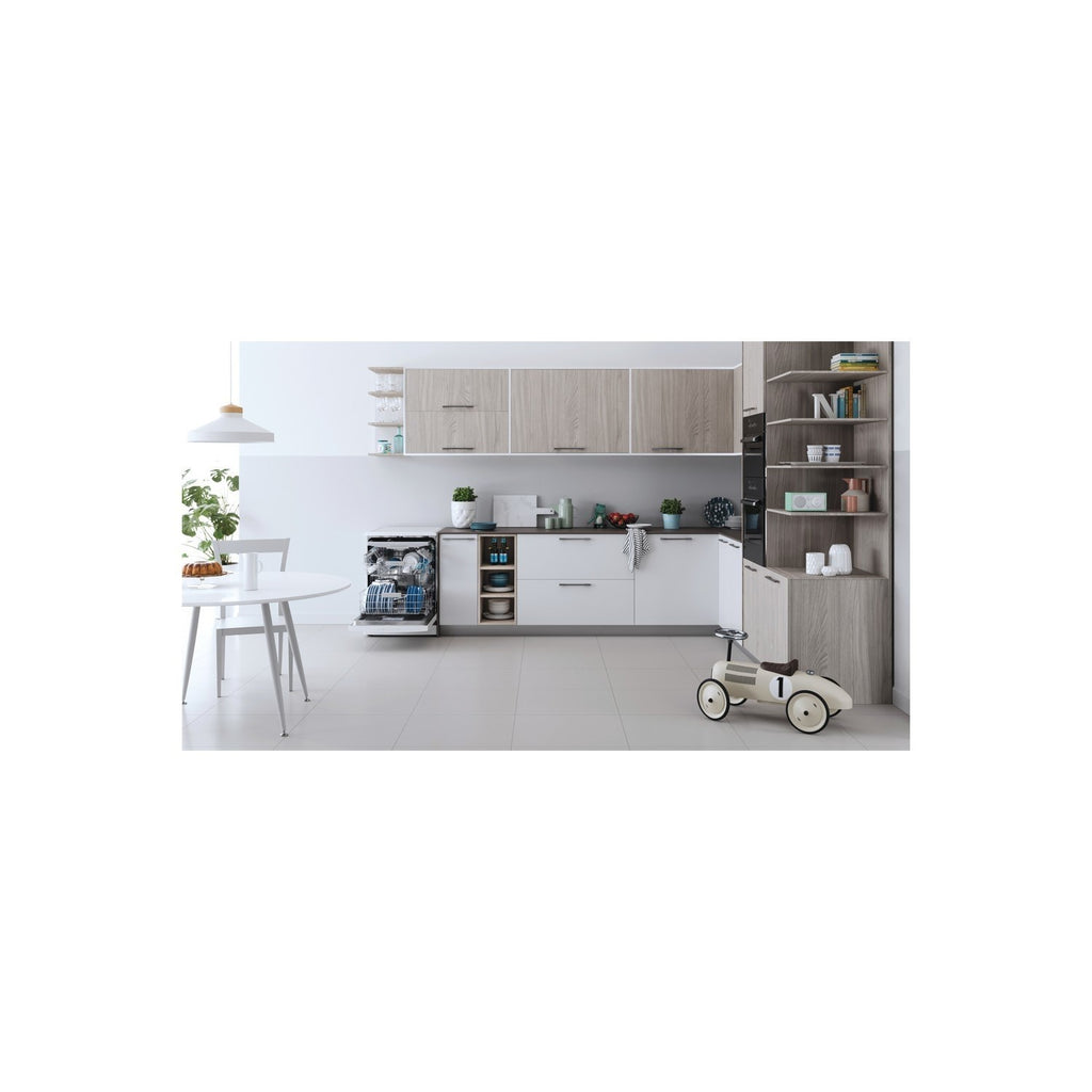 Indesit Fast&Clean Freestanding Dishwasher - D-Rated, White